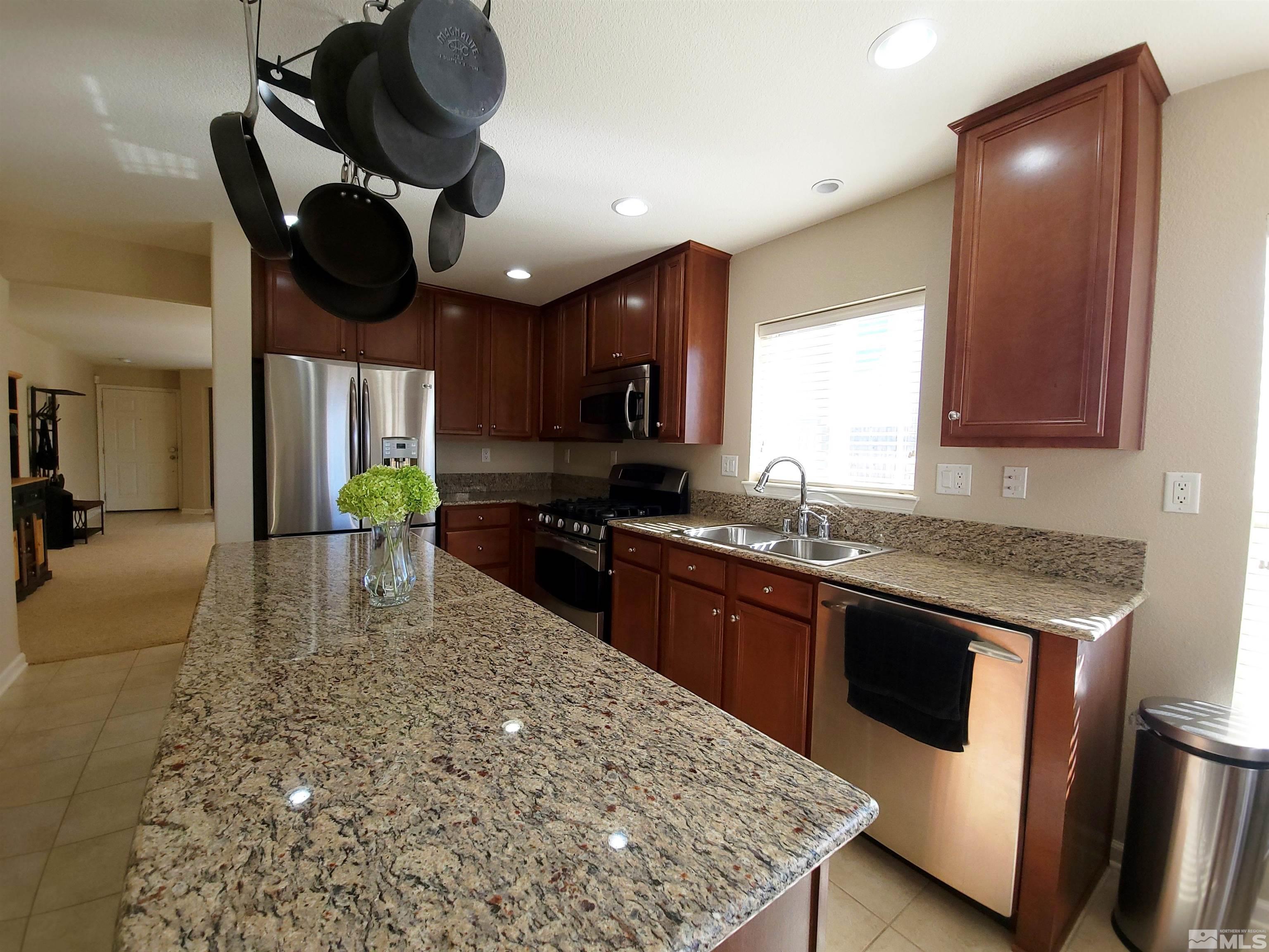 8955 Grisom Way Reno, NV 89506 - Photo 6 of 19 Photo 6