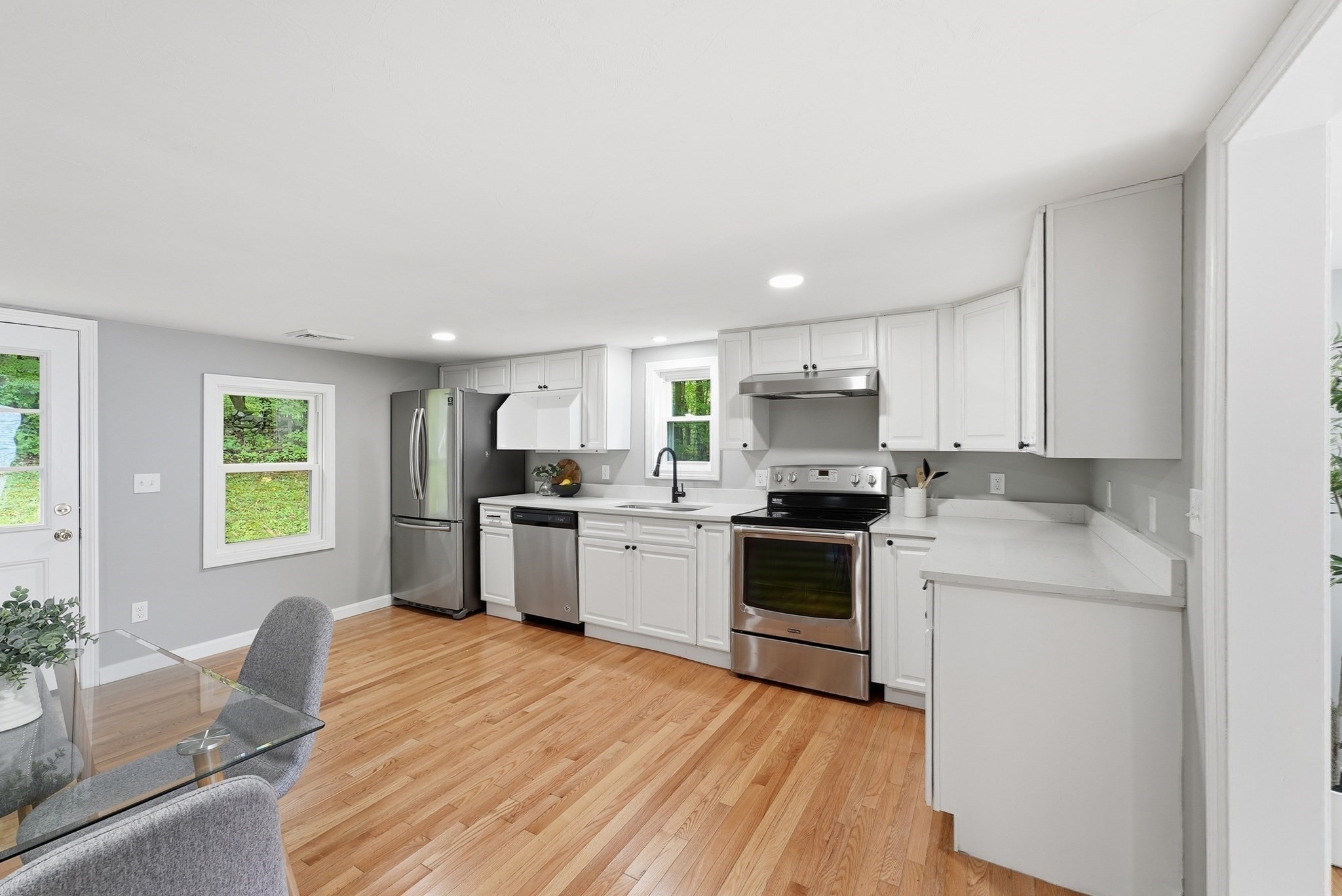 49 Harrington Road Charlton, MA 01507 - Photo 12 of 35 Gallery Image 12