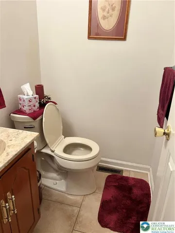 $350,000 | 5602 Grace Avenue, Bethlehem, PA 18017