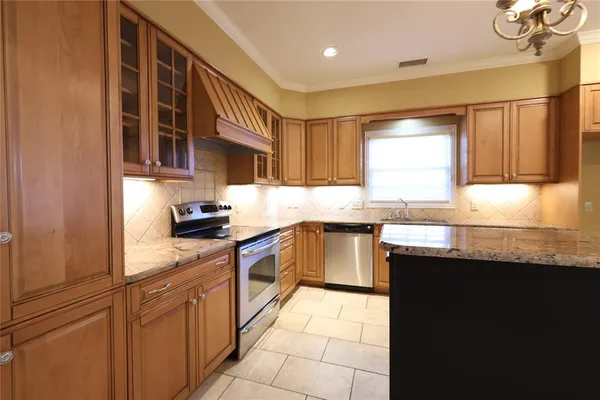 $574,900 | 5249 Wyndham Court, Abilene, TX 79606