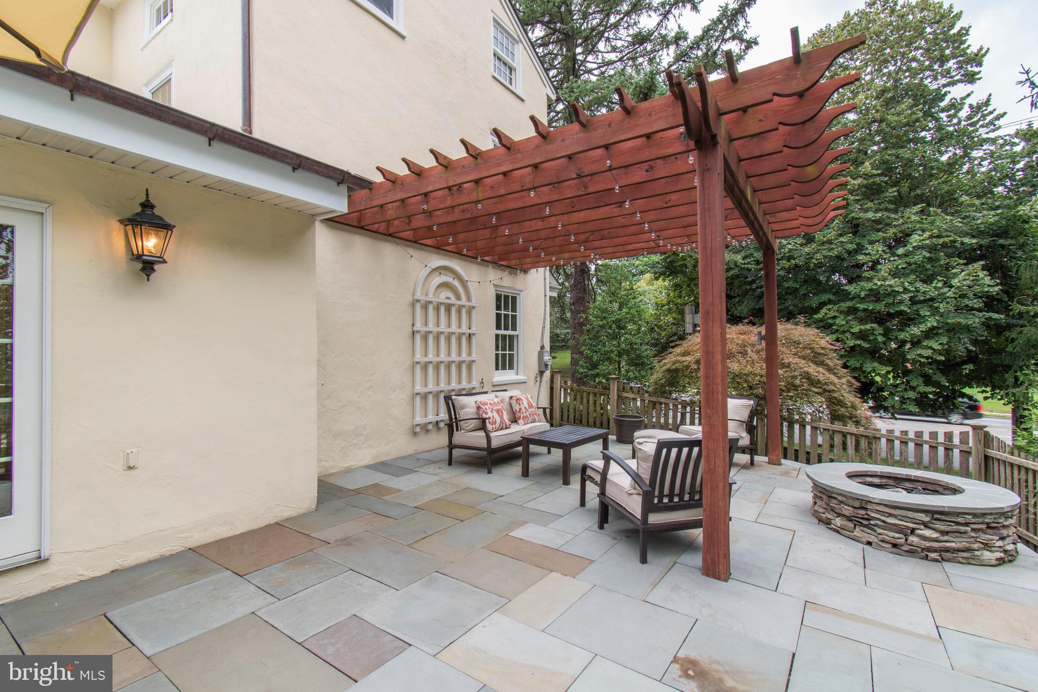 8739 Ridge Avenue Philadelphia, PA 19128 - Photo 13 of 42 Gallery Image 13