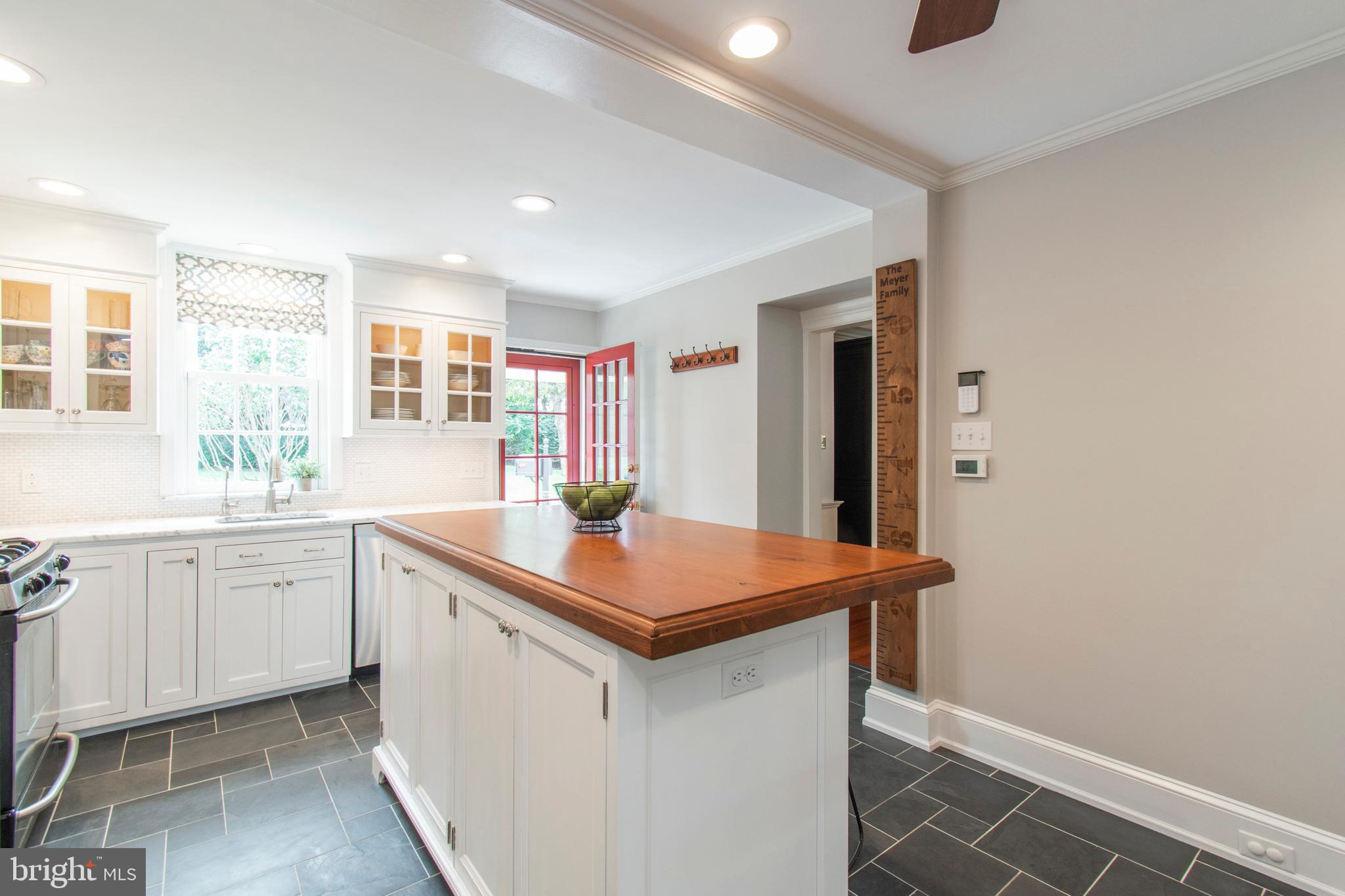 8739 Ridge Avenue Philadelphia, PA 19128 - Photo 17 of 42 Gallery Image 17