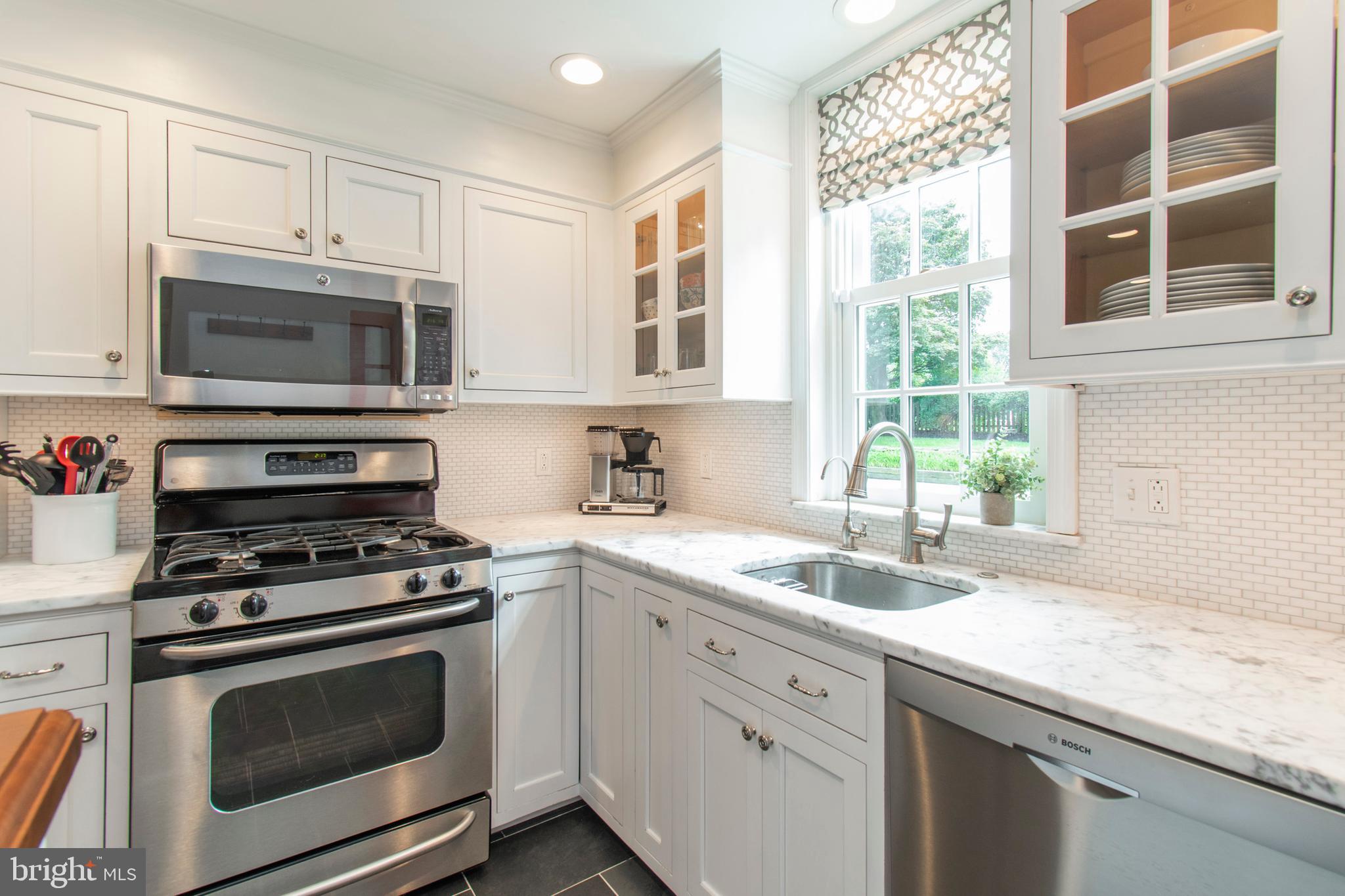 8739 Ridge Avenue Philadelphia, PA 19128 - Photo 19 of 42 Gallery Image 19