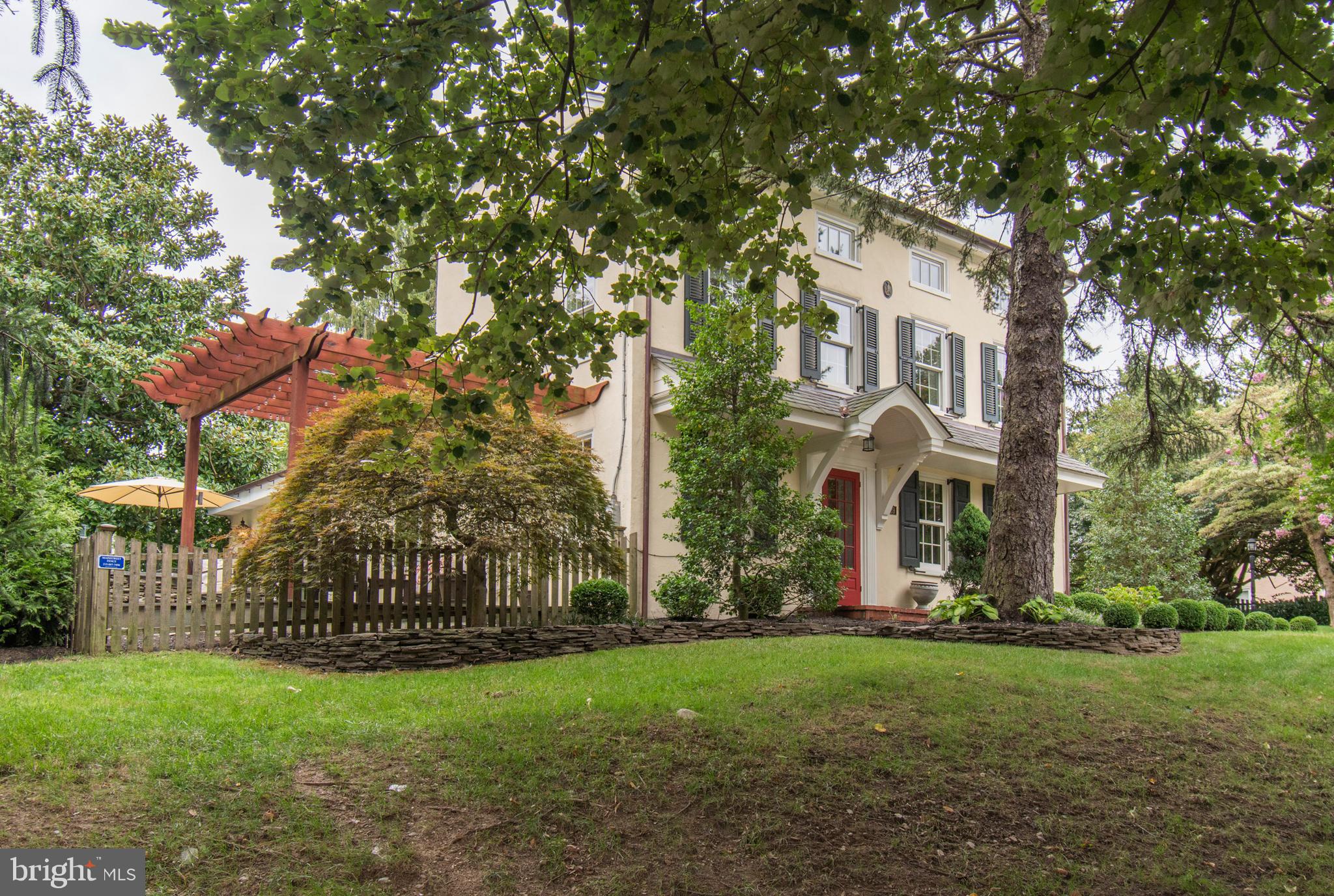 8739 Ridge Avenue Philadelphia, PA 19128 - Photo 4 of 42 Gallery Image 4