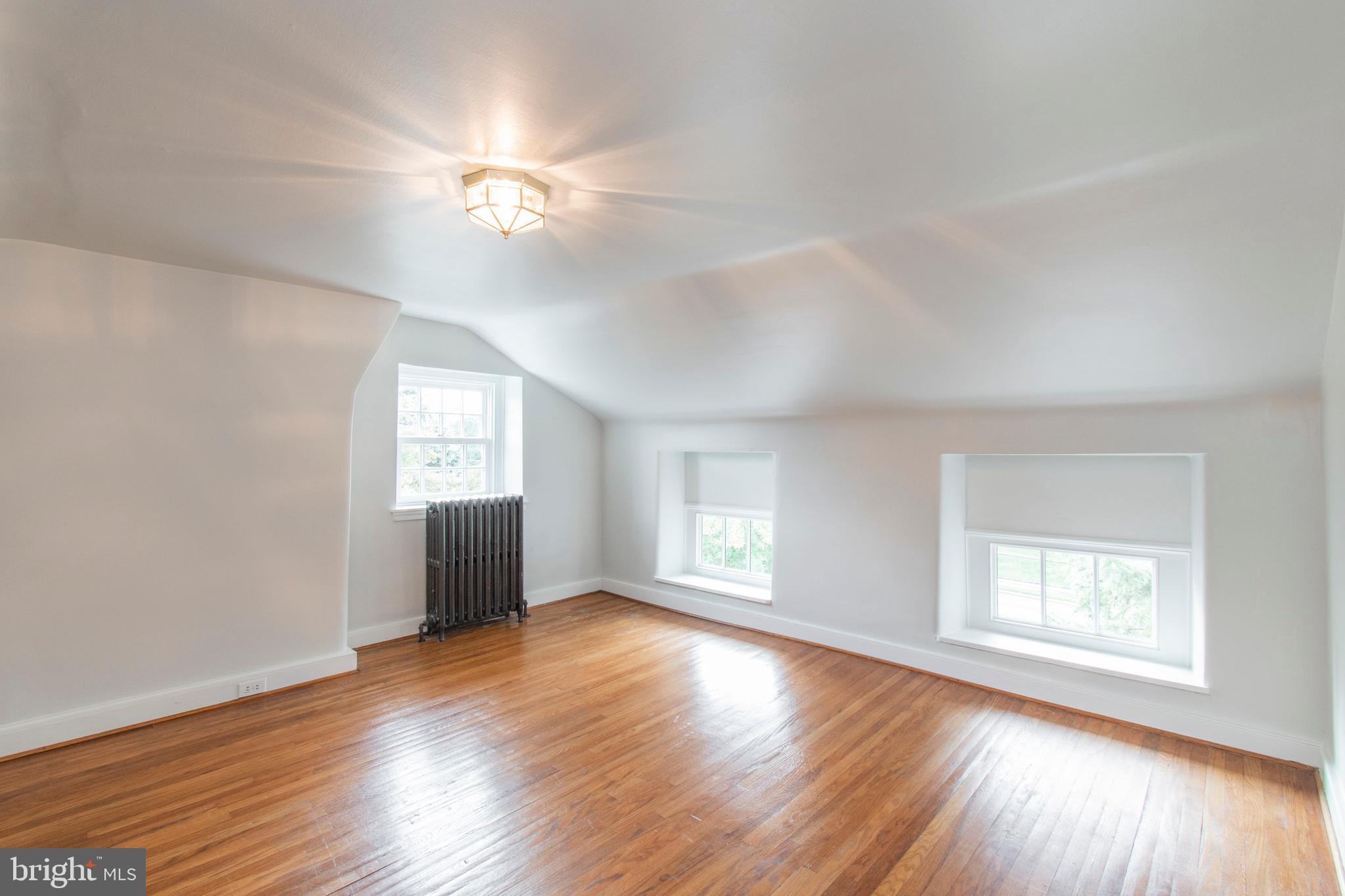 8739 Ridge Avenue Philadelphia, PA 19128 - Photo 38 of 42 Gallery Image 38