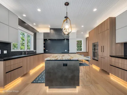 $2,890,000 | 430 North Adams Street, Hinsdale, IL 60521