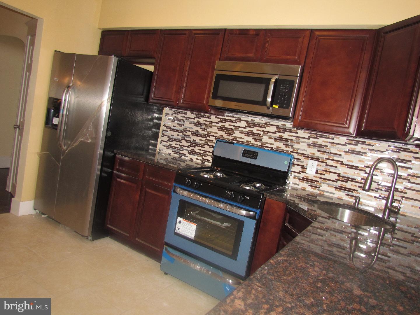 661 North 65th Street Philadelphia, PA 19151 - Photo 2 of 25
