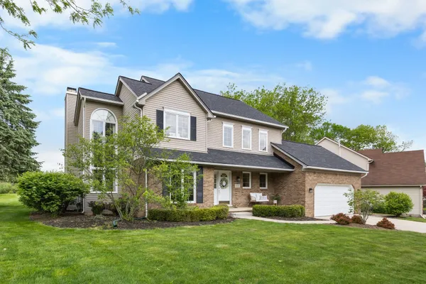 $539,900 | 624 Woodhill Drive, Saline, MI 48176