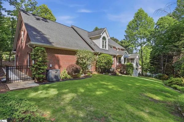 $750,000 | 111 Overlook Court, Easley, SC 29642
