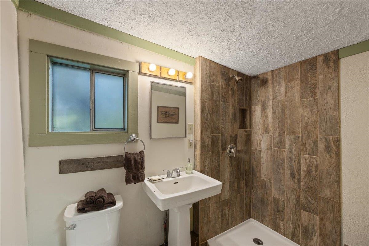 8512 Fertile Valley Road Newport, WA 99156 - Photo 25 of 40 Gallery Image 25