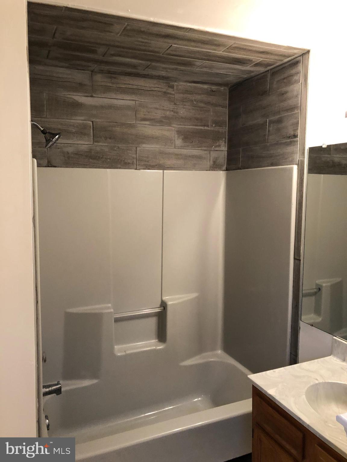 38 London Road Burlington, NJ 08016 - Photo 23 of 43