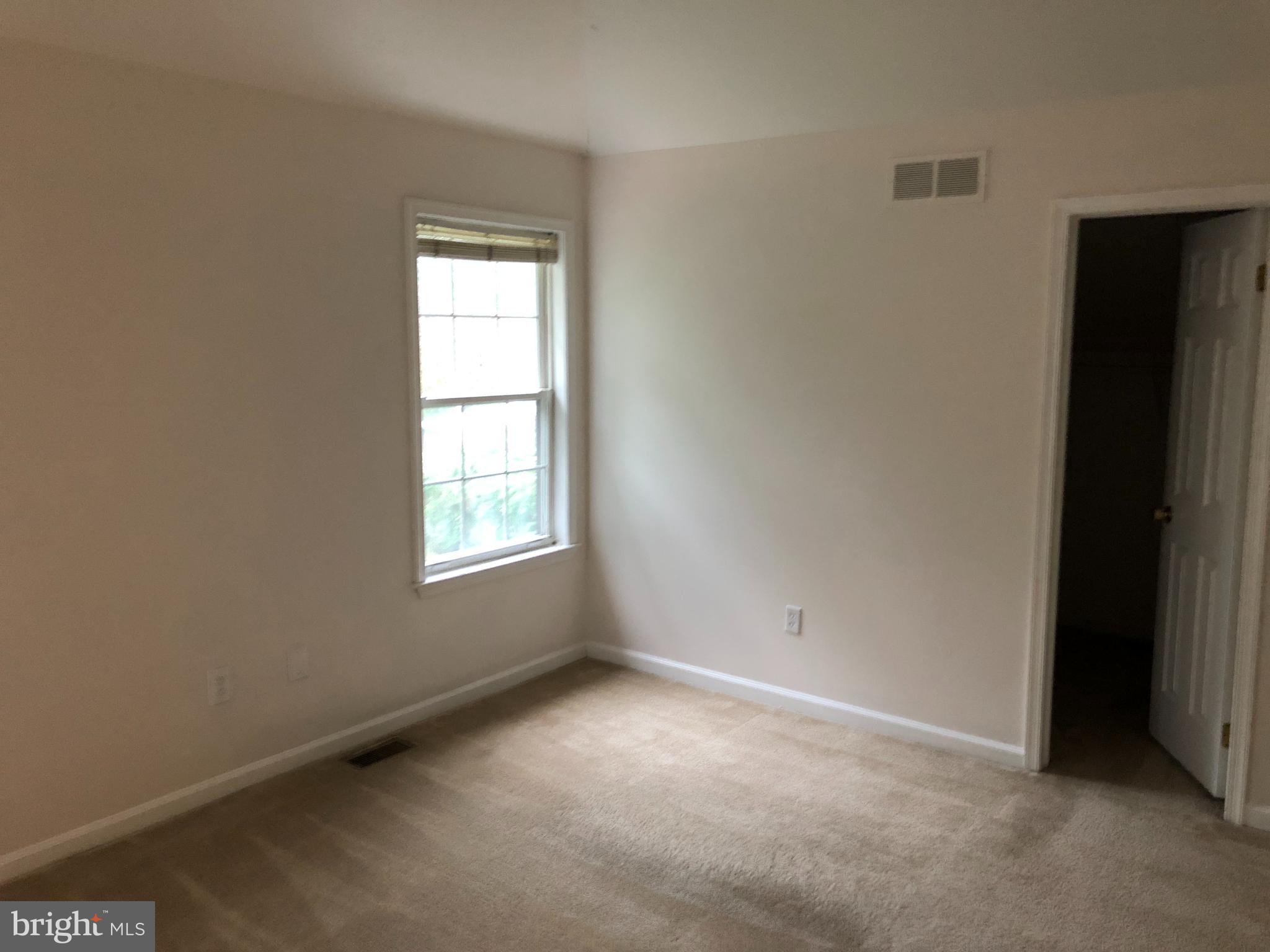 38 London Road Burlington, NJ 08016 - Photo 24 of 43