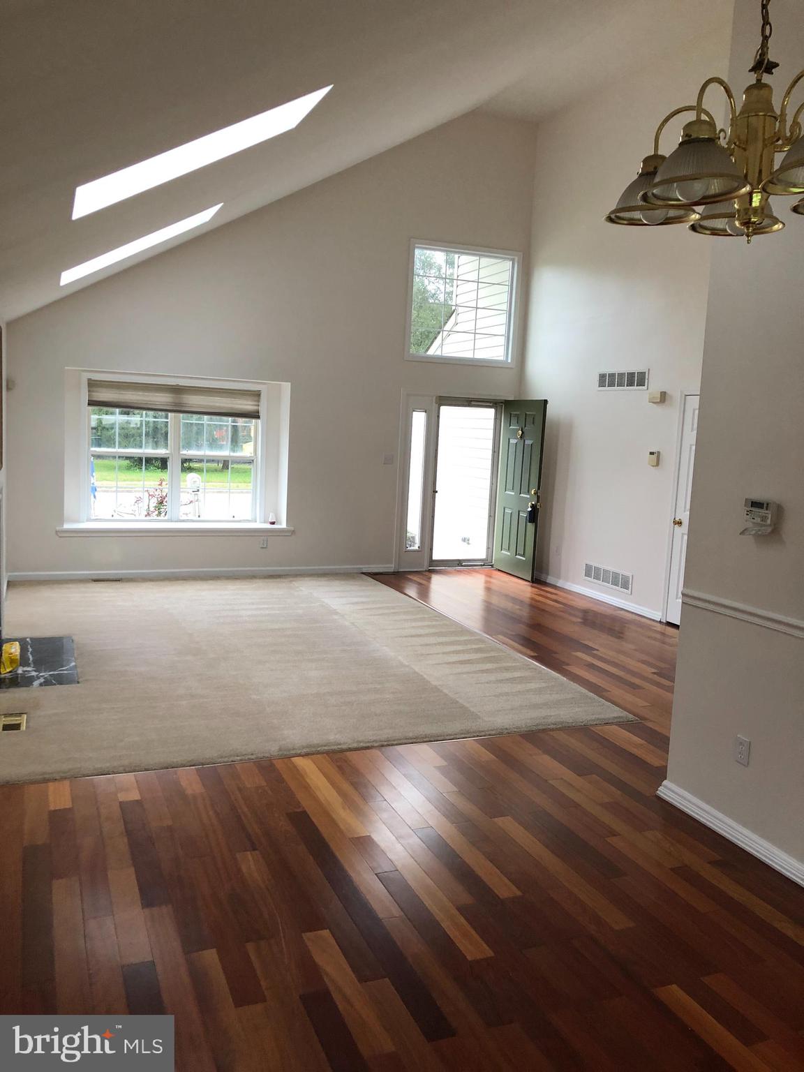 38 London Road Burlington, NJ 08016 - Photo 9 of 43