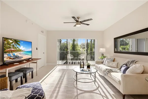 $288,000 | 7819 Regal Heron Circle, Unit 201, Naples, FL 34104