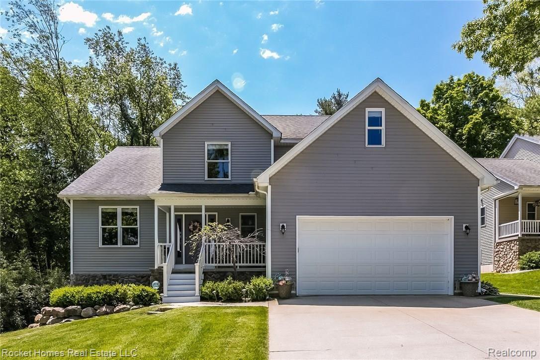 257 West Gates Street Romeo, MI 48065 - Photo 1 of 29 001-Front_View-4280953-medium.jpg