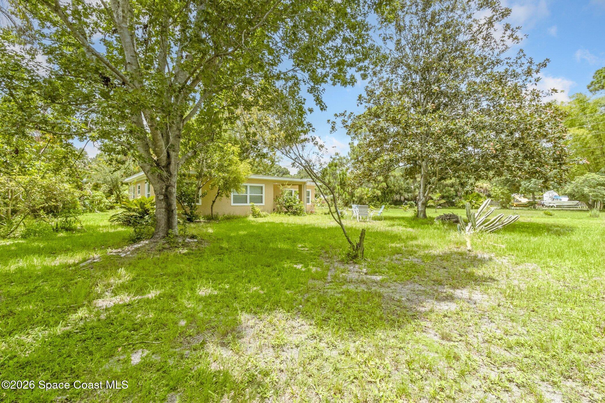 175 Northwest Valencia Road Melbourne, FL 32904 - Photo 4 of 23 175-Valencia