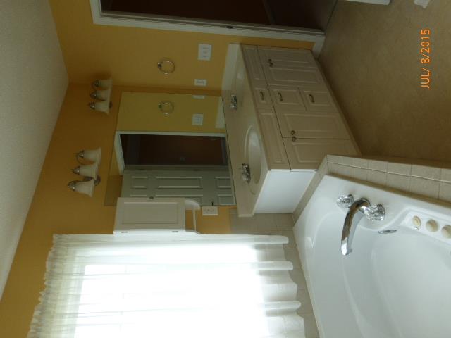 1601 Windriver Road Clarksville, TN 37040 - Photo 10 of 18 Gallery Image 10