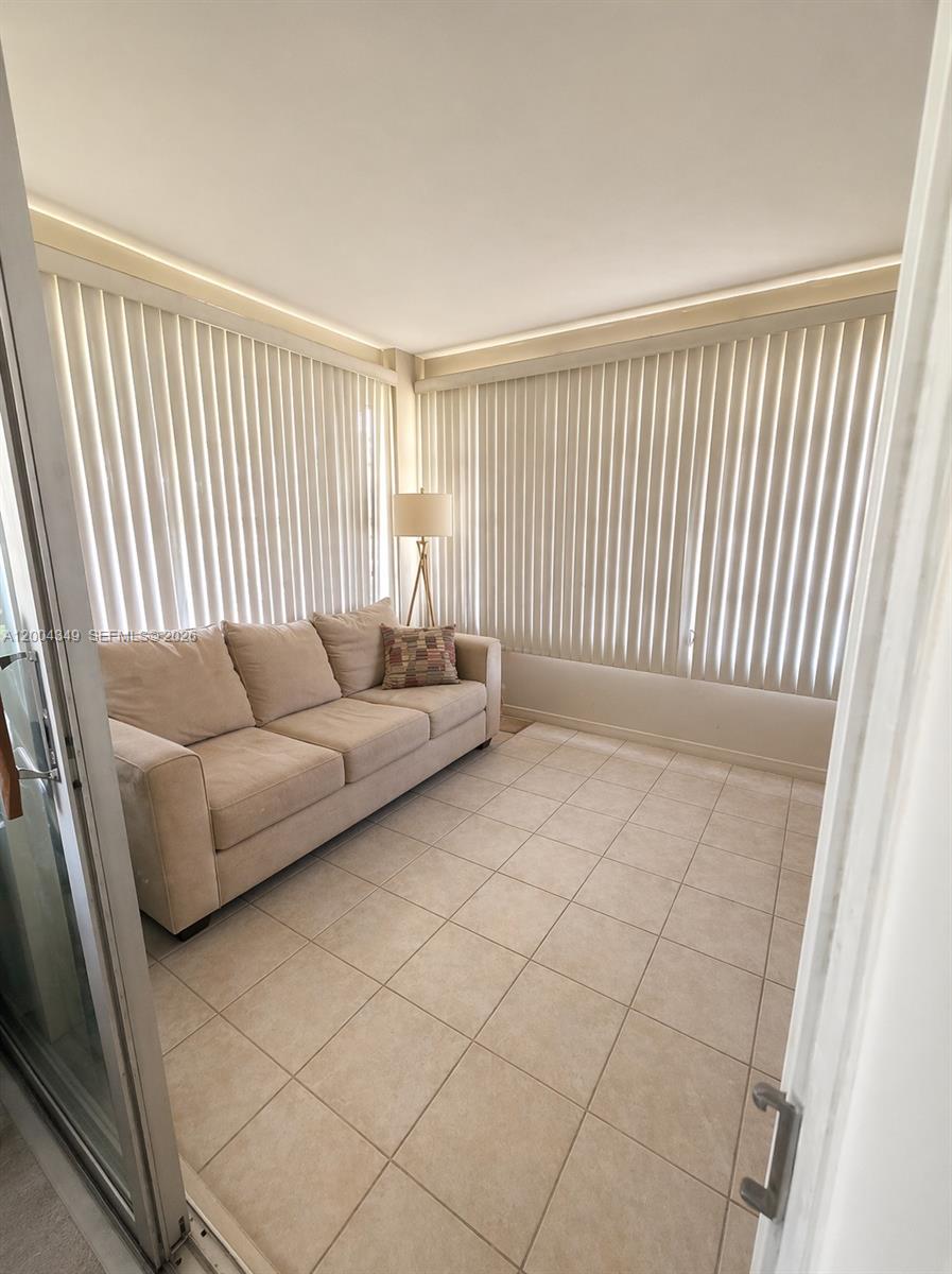 200 East High Point Court, Unit D Delray Beach, FL 33445 - Photo 10 of 12