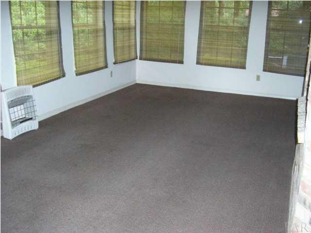 5750 Audubon Drive Pensacola, FL 32504 - Photo 6 of 8