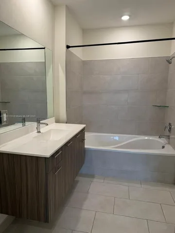 a view of a large window with an outdoor space