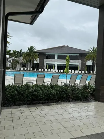 a view of building with outdoor space