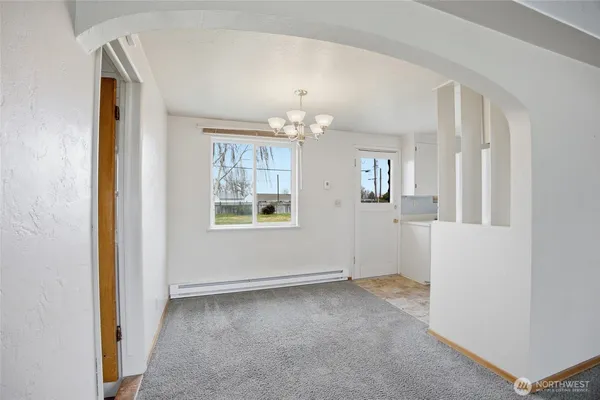 $259,000 | 814 South Evergreen Drive, Moses Lake, WA 98837