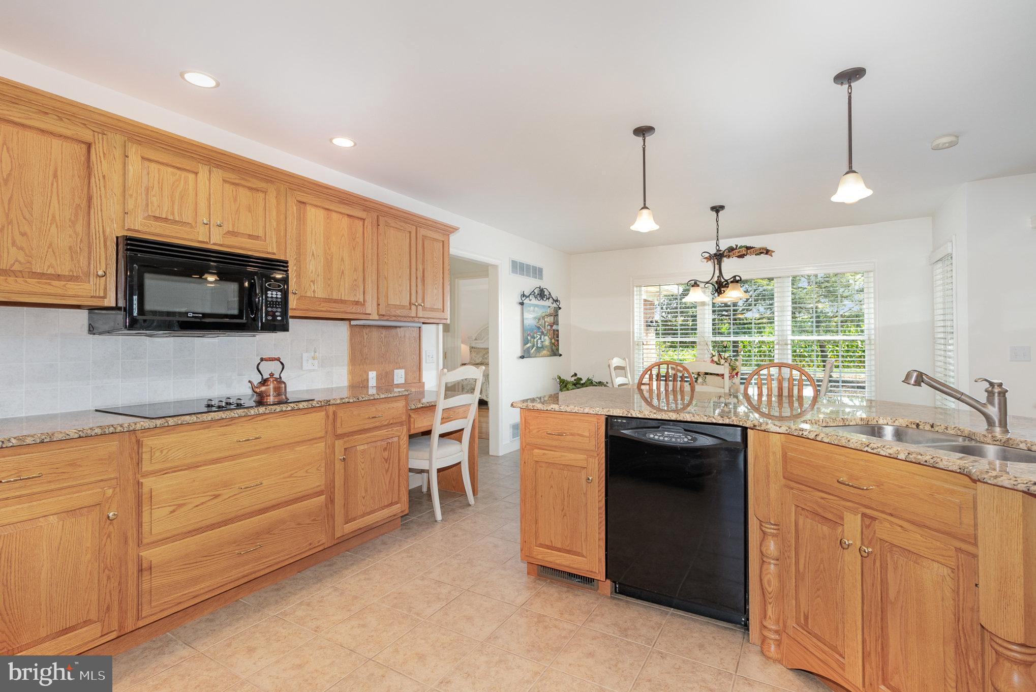 30 Summit Drive Palmyra, PA 17078 - Photo 5 of 30 Gallery Image 5