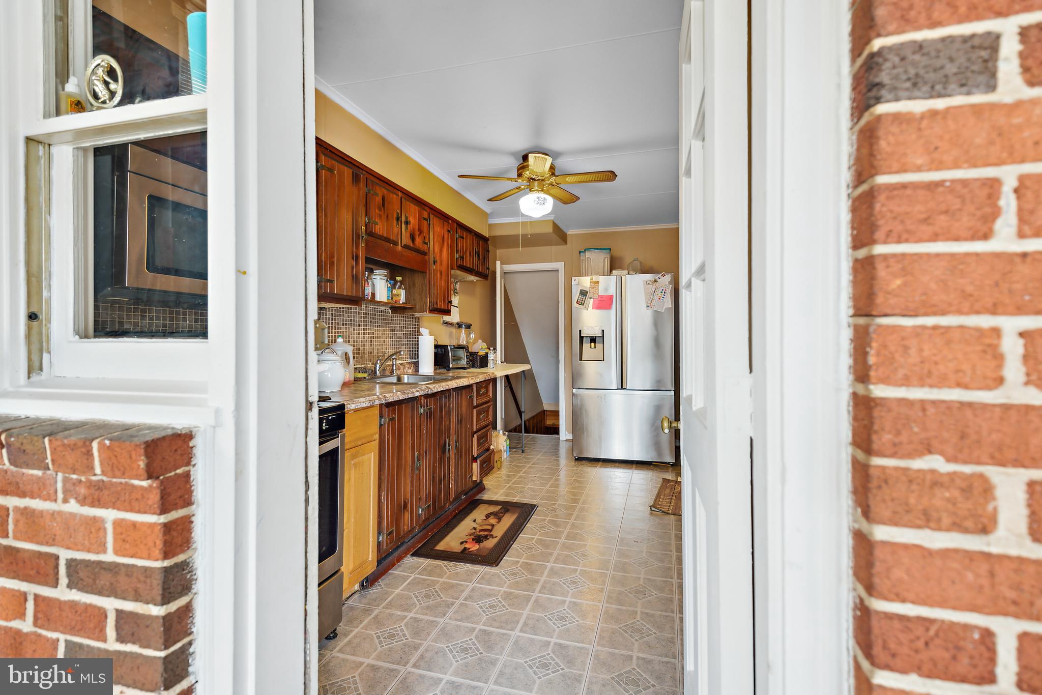 8441 Pleasant Plains Road Towson, MD 21286 - Photo 14 of 39