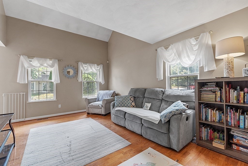 62 Meadowood Road North Andover, MA 01845 - Photo 15 of 39 Gallery Image 15