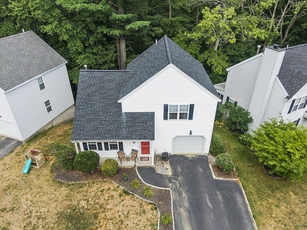 62 Meadowood Road North Andover, MA 01845 - Photo 2 of 39 Gallery Image 2