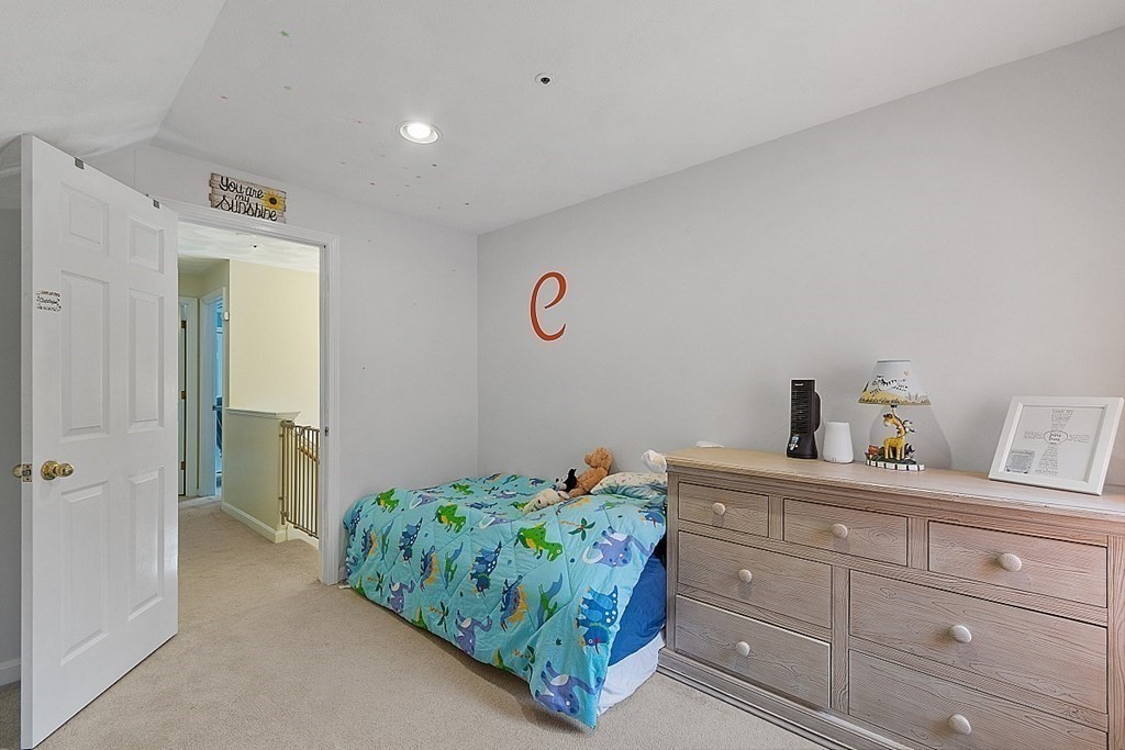 62 Meadowood Road North Andover, MA 01845 - Photo 27 of 39 Gallery Image 27