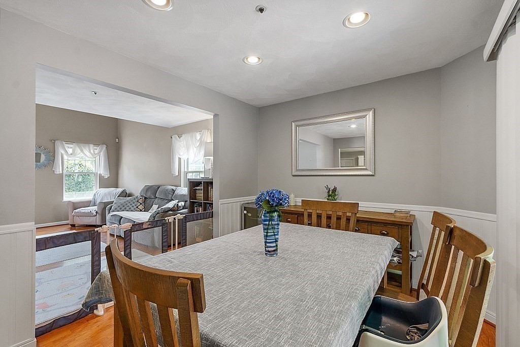 62 Meadowood Road North Andover, MA 01845 - Photo 10 of 39 Gallery Image 10