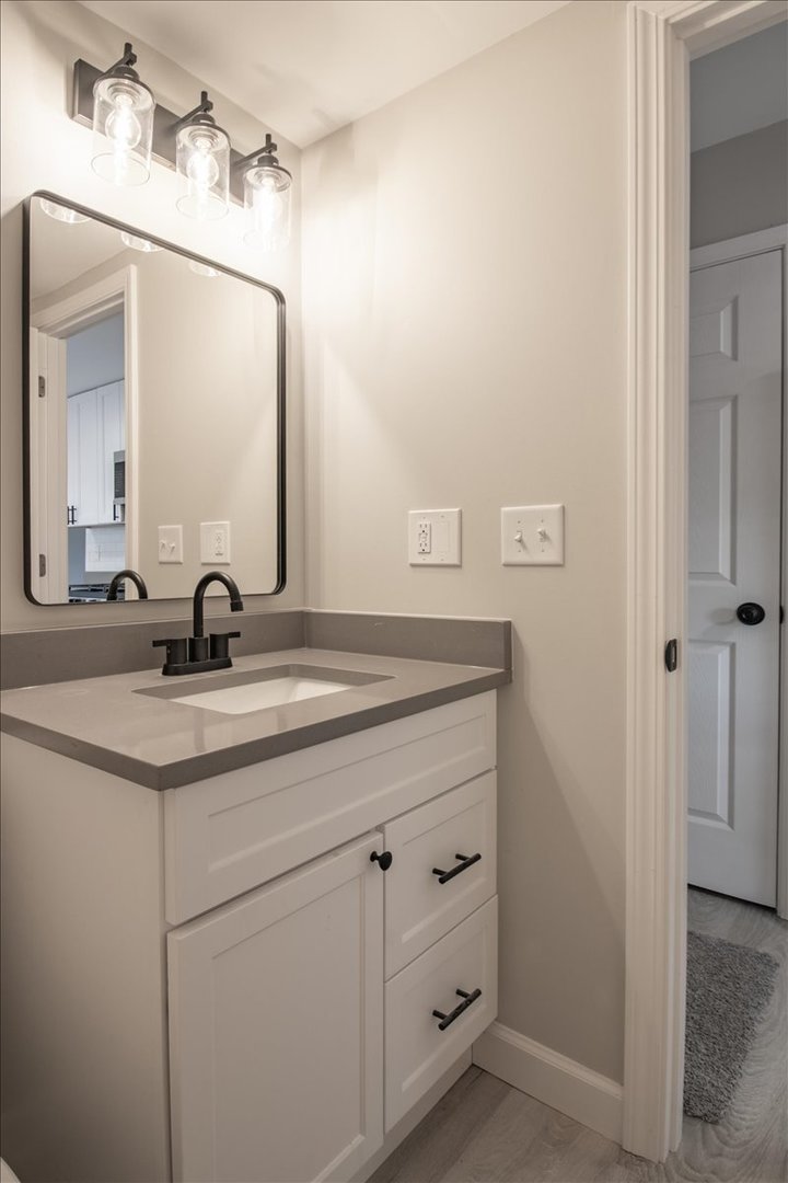 747 North Randall Road, Unit A Aurora, IL 60506 - Photo 11 of 22
