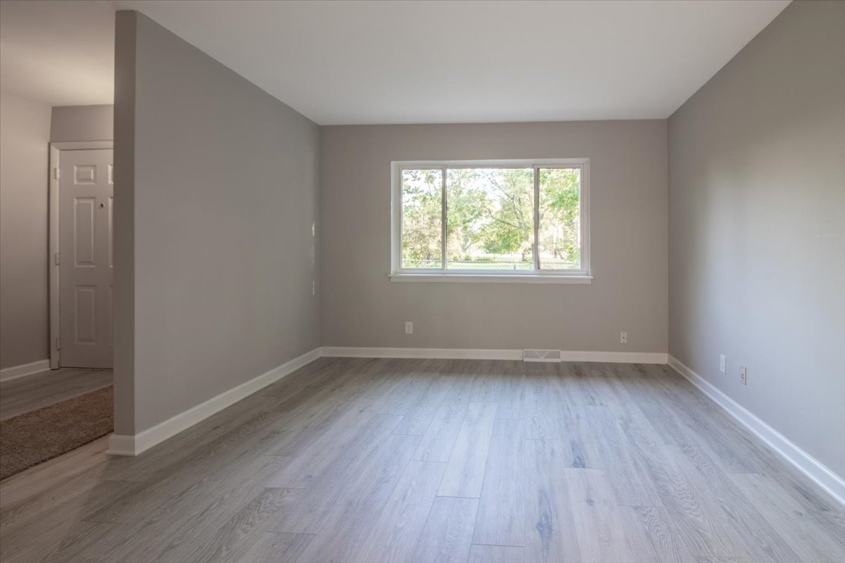747 North Randall Road, Unit A Aurora, IL 60506 - Photo 3 of 22
