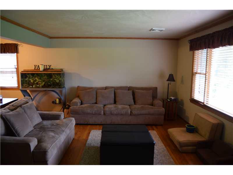 111 Staff Road Slippery Rock, PA 16057 - Photo 11 of 18 Living Room.