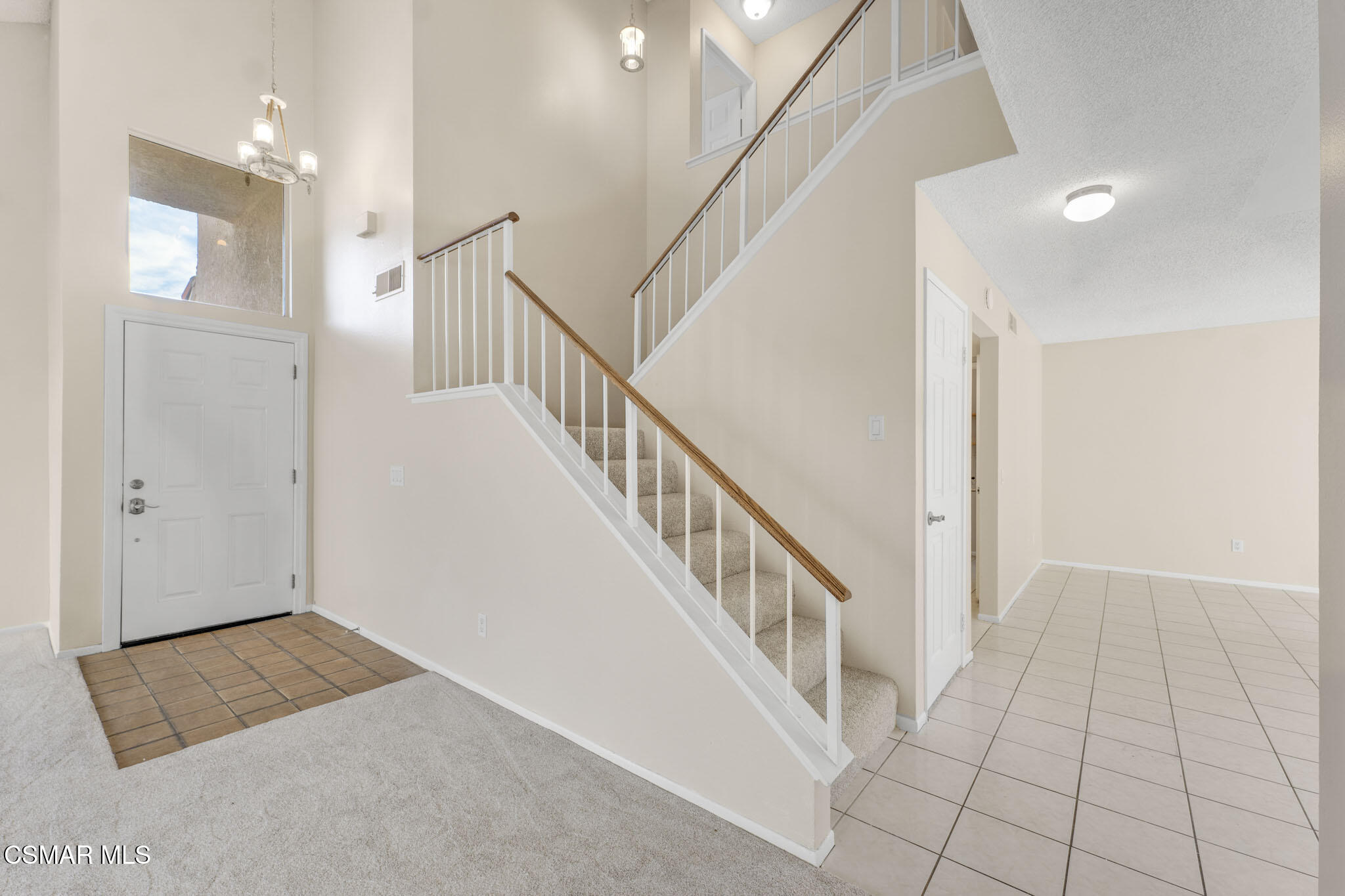 6635 Pecan Avenue Moorpark, CA 93021 - Photo 21 of 54 6635 Pecan Ave, Moorpark - HsHProd- (28)