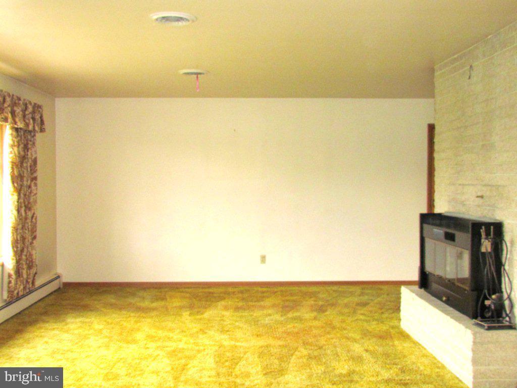 1622 Old Forge Road Annville, PA 17003 - Photo 5 of 11 Gallery Image 5