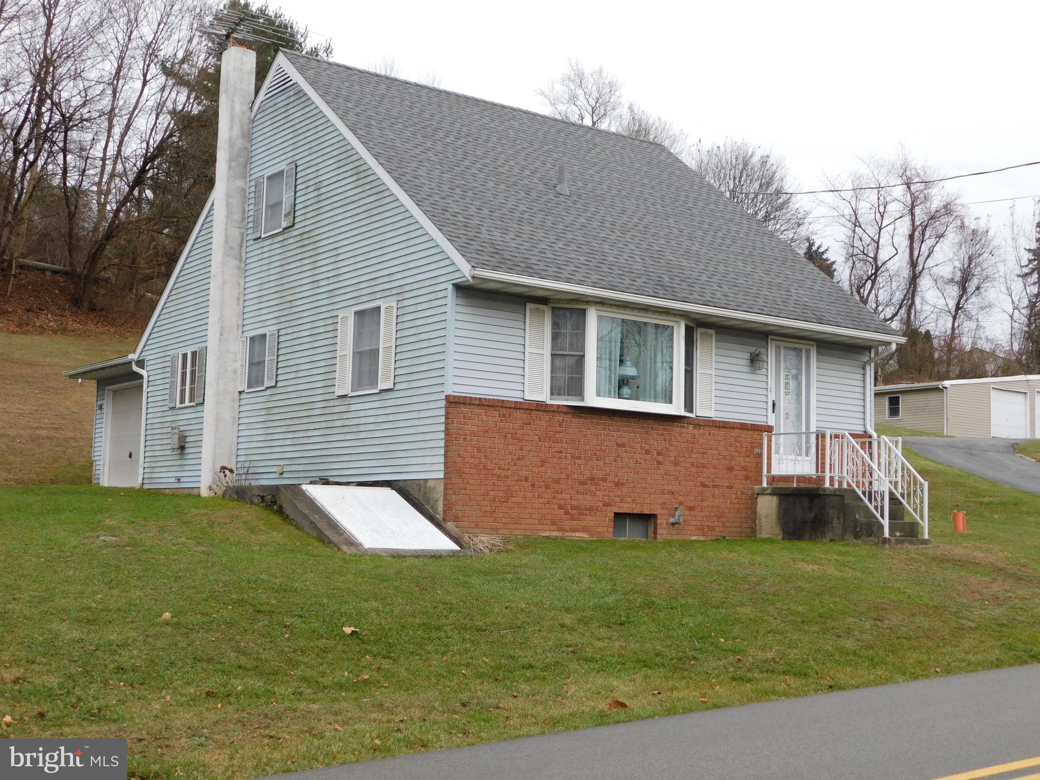 321 Lenape Road Bechtelsville, PA 19505 - Photo 1 of 26 Gallery Image 1