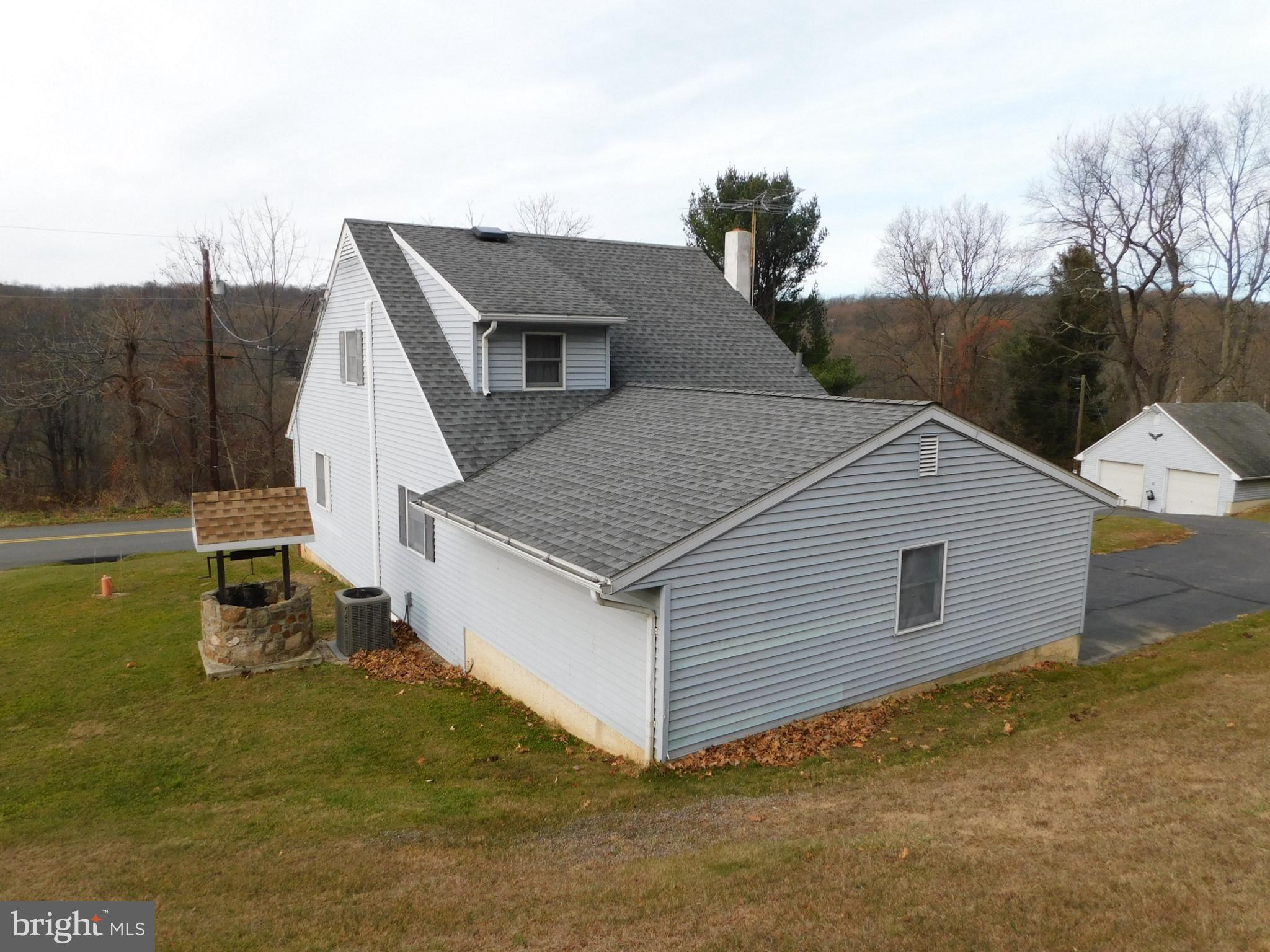 321 Lenape Road Bechtelsville, PA 19505 - Photo 5 of 26 Gallery Image 5