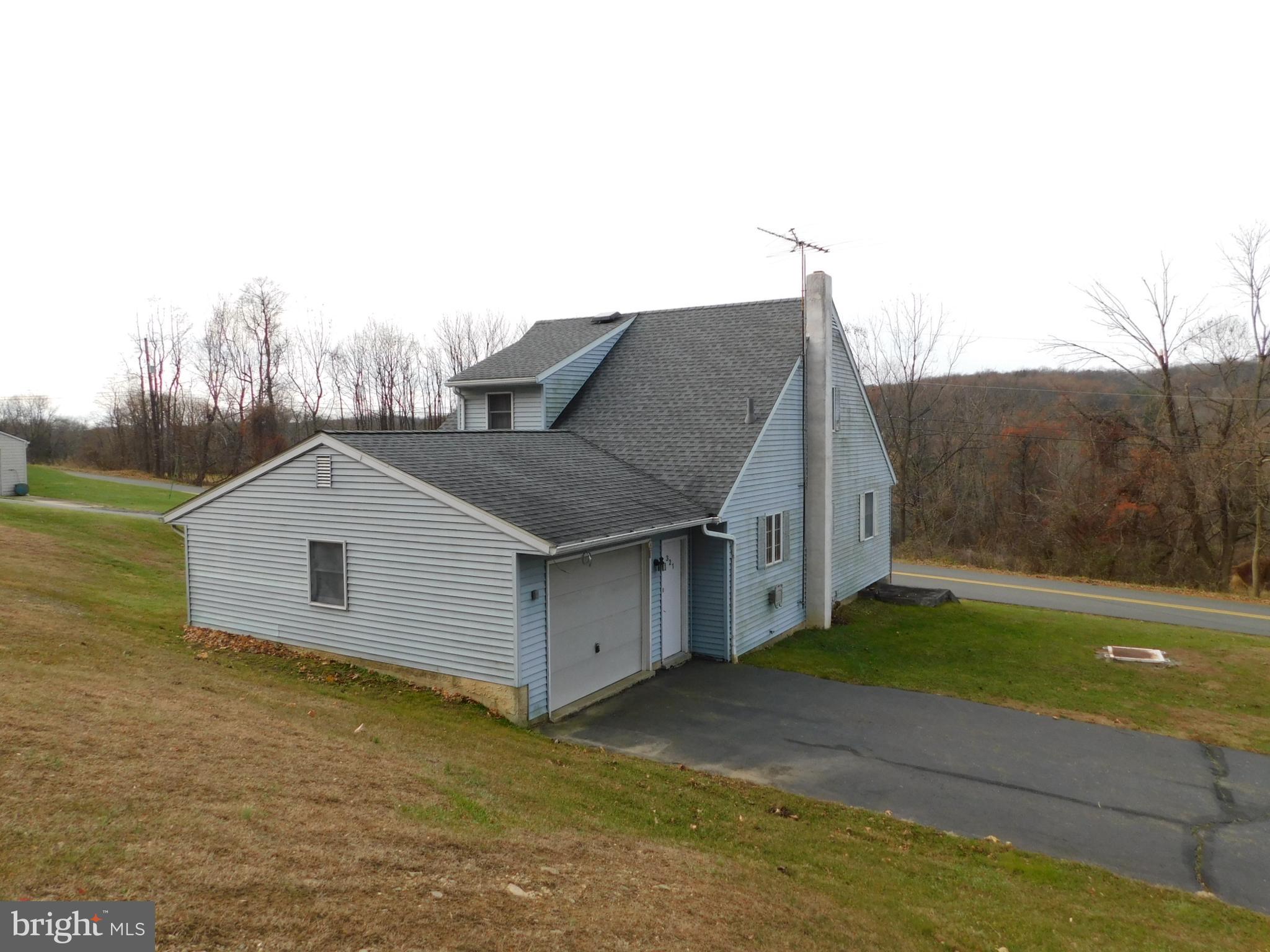 321 Lenape Road Bechtelsville, PA 19505 - Photo 6 of 26 Gallery Image 6