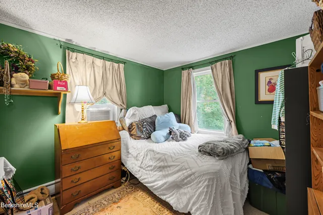 $199,000 | 39 Fieldwood Drive, Clarksburg, MA 01247