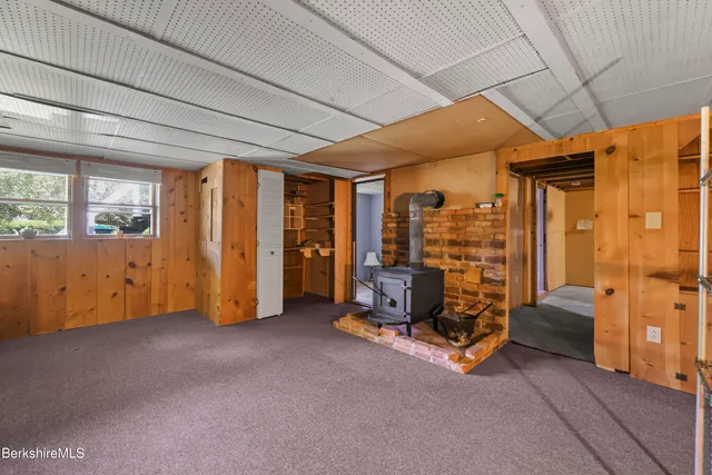 $199,000 | 39 Fieldwood Drive, Clarksburg, MA 01247