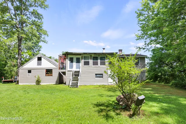 $199,000 | 39 Fieldwood Drive, Clarksburg, MA 01247