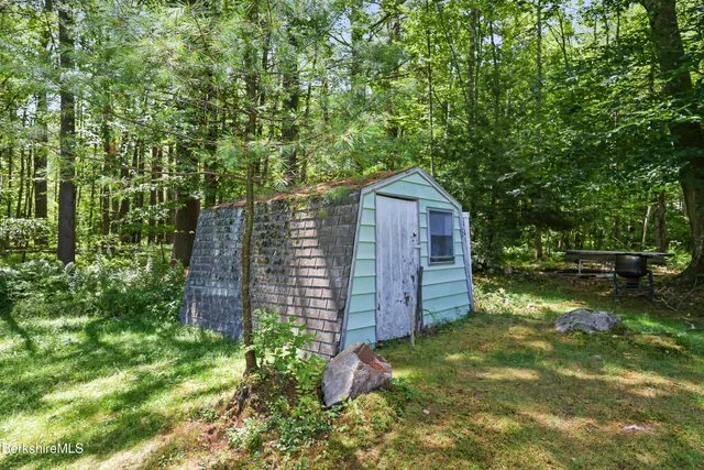 $199,000 | 39 Fieldwood Drive, Clarksburg, MA 01247