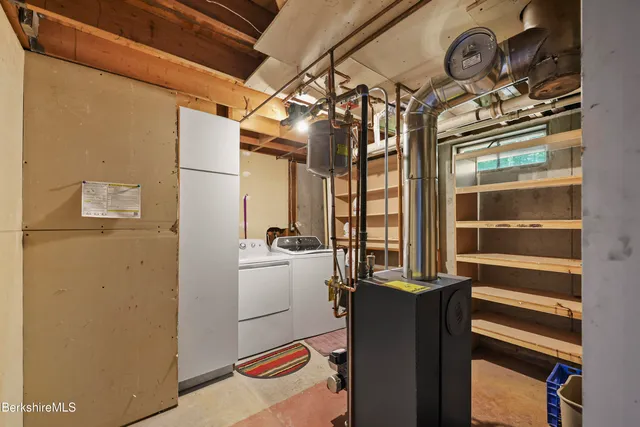 $199,000 | 39 Fieldwood Drive, Clarksburg, MA 01247