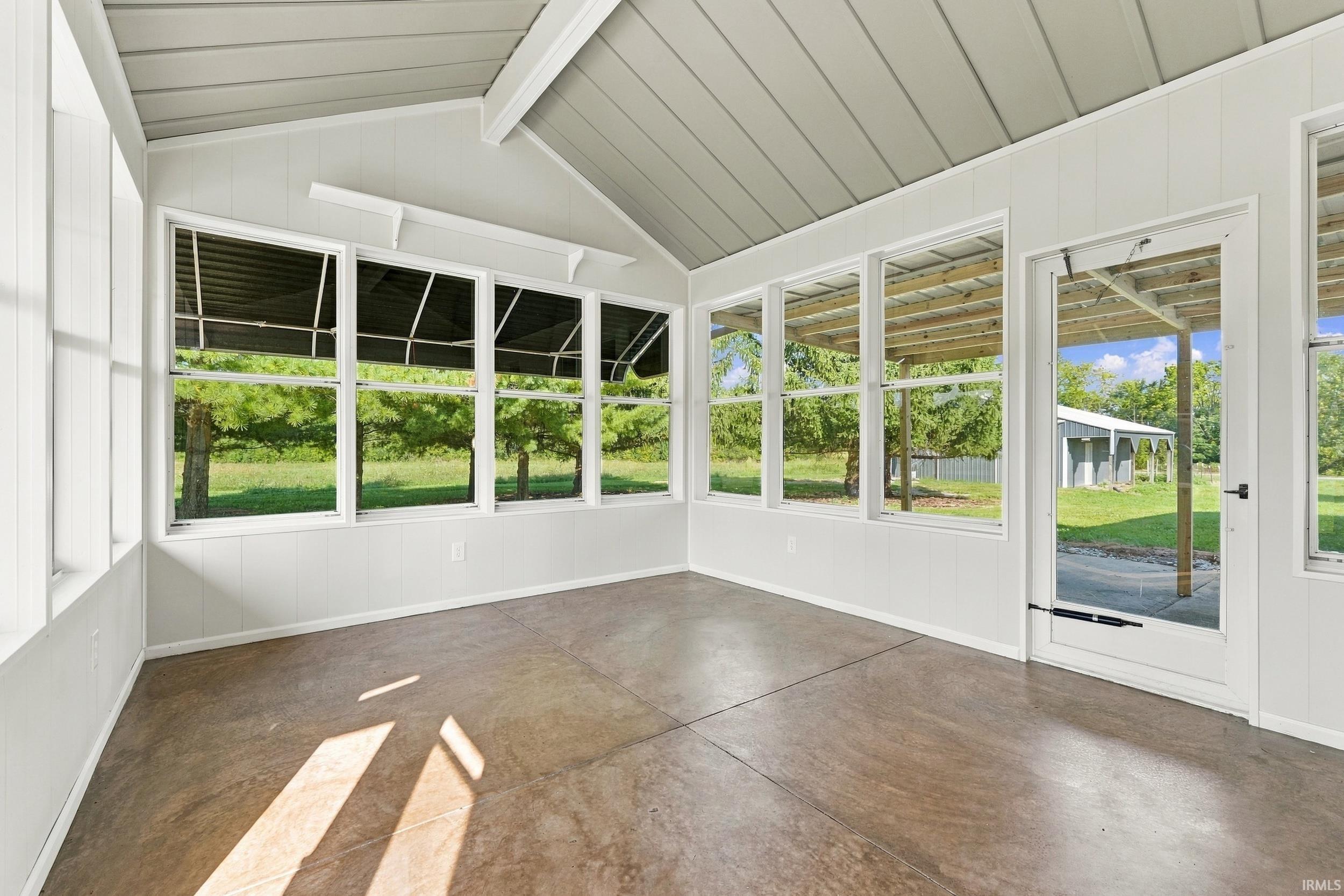 8805 Huguenard Road Fort Wayne, IN 46818 - Photo 21 of 50 Gallery Image 21