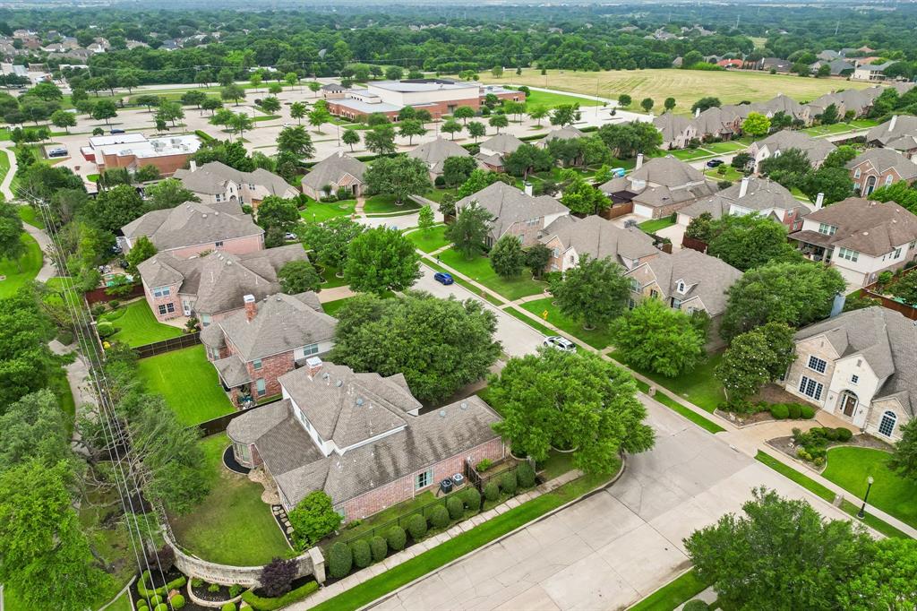 2612 Ranchview Drive Richardson, TX 75082 - Photo 2 of 40