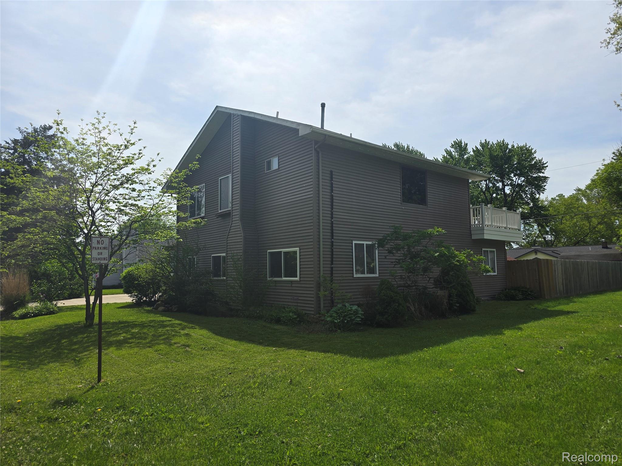 135 North Haven Street Novi, MI 48377 - Photo 33 of 36 20260526_110744.jpg