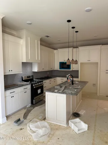 $282,500 | 949 Riverside Lane, Pearl, MS 39208