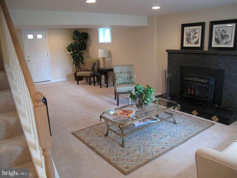 4510 Hargrove Road Temple Hills, MD 20748 - Photo 21 of 30 Interior (General)